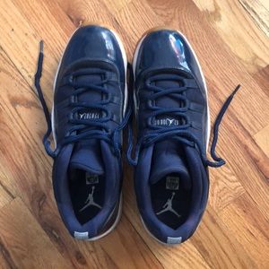 Air Jordan Retro 11 Lows “Midnight Navy”